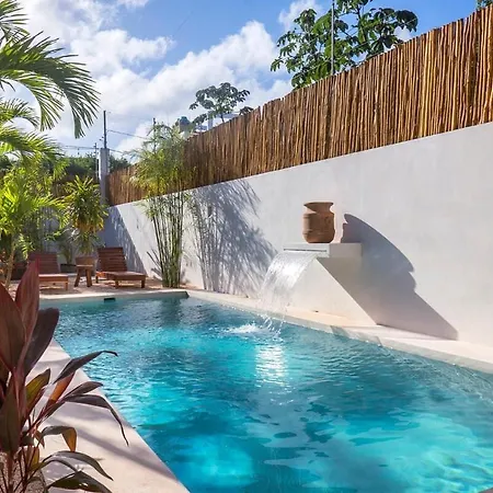 Jungle 3Br Villa, Garden & Pool, La Veleta
